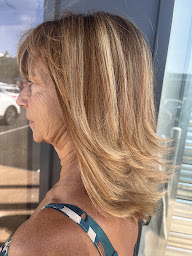 Photo n°20 de JEAN VALLON à Cazouls-lès-Béziers (Magasin de produits de beauté)