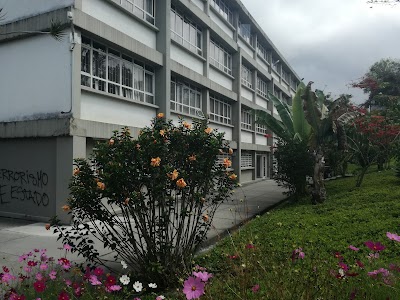 Photos of Sala de Consejos Facultad Ingenierias