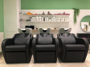 Photo n°3 de Curlyss Studio à Paris (Salon de coiffure)