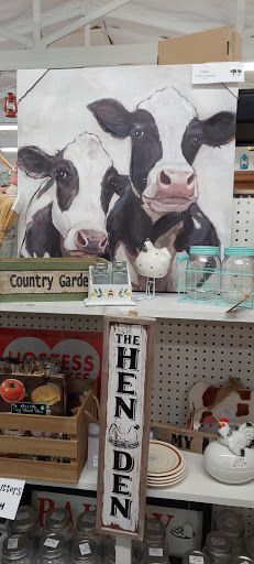 The Front Porch Flea Market Gallery - United States
