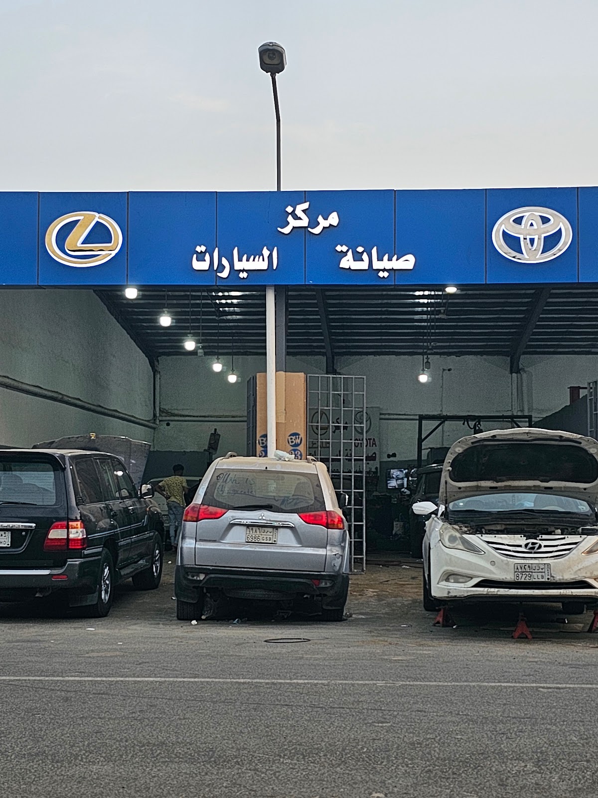 تشليح القنفذة لبيع وشراء السيارات وقطع الغيار المستخدم - صورة 2