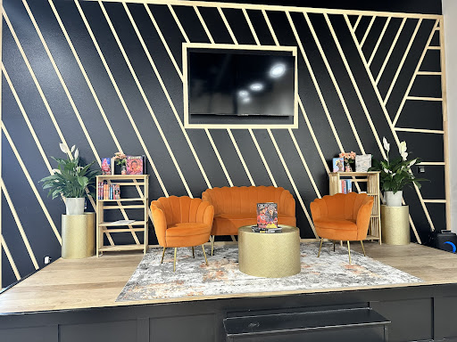 LIT Java Coffee & Books - Visual