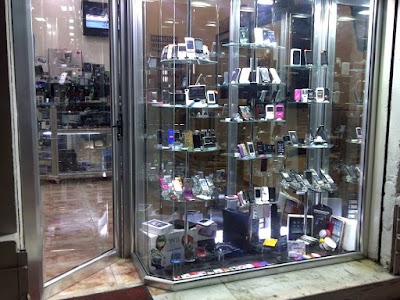 Photos of Luxe phone
