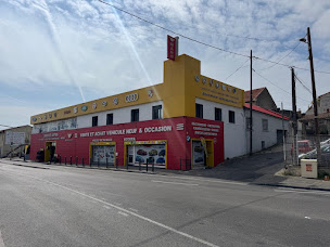 Photo n°2 de MABO AUTOS SERVICES à Marseille (Atelier de réparation de pneus)