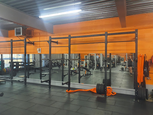 Photo de Complexe sportif, rue de Nuisement 78730 Saint-Arnoult-enYvelines