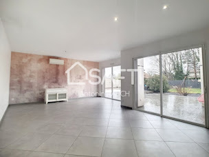 Photo n°1 de Antonin RAUCH à Saint-Médard-d'Eyrans (Expert immobilier)