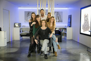 Photo n°21 de Infini'Tif Coiffure à Le Haillan (Salon de coiffure)