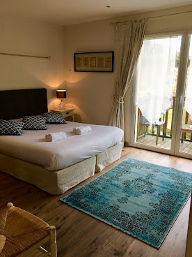 Hotel La Vallée Heureuse by null