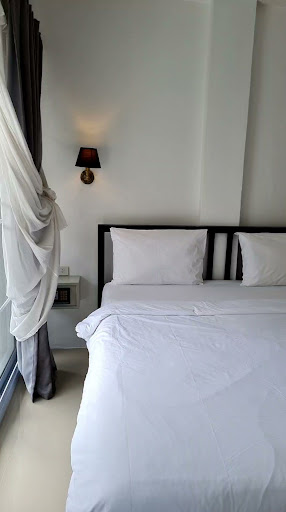 Chaweng Best Hotel and Hostel Samui