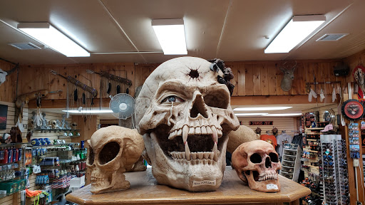 Devils Tower Trading Post - Visual