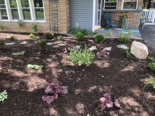 Zehr's Flowers & Landscaping