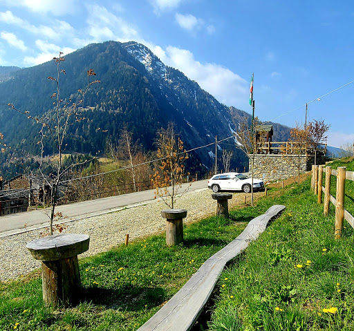 Parcheggio 1 e wc - Ponte nel cielo - Thumbnail