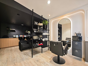 Photo n°6 de Air'Color à Le Bignon (Salon de coiffure)