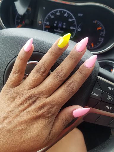 T & Y Nails & Spa - Thumbnail