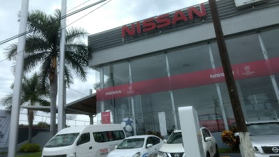 Photos of Nissan Kwanto