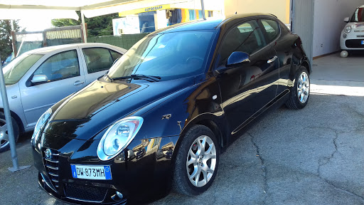Punto auto di Vallone Vincenzo & C. - Rivendita auto nuove e usate - Thumbnail