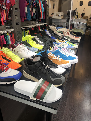 Flow Kicks - Visual