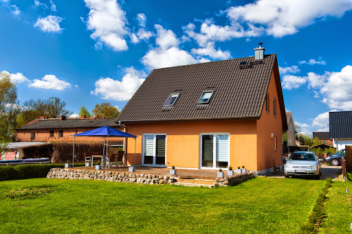 Heinze Immobilien (IVD) Immobilienmakler- und Gutachterbüro seit 1995