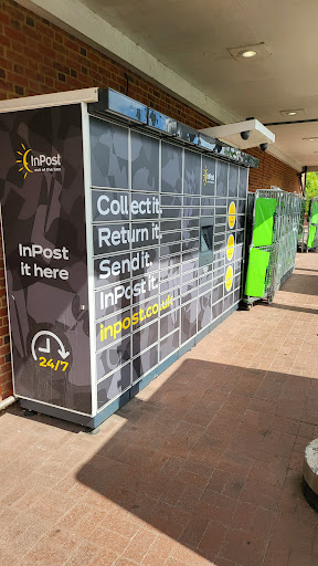 24/7 InPost Locker - WAITROSE & PARTNERS WELWYN