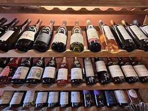 Photo n°70 de Restaurant Caviste La Fontaine à Villars (Caviste)