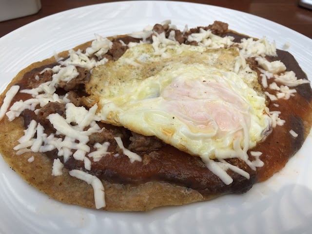 El Aduanero