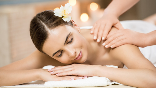Golden Lotus Massage - Aspley Logo