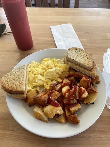 Sal's Family Restaurant Gallery - Canada