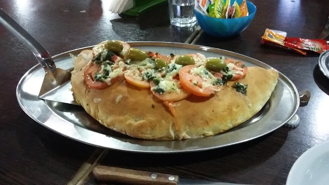 Shaggui's Pizza, Author: Juan carlos Flores