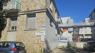 Photo n°1 de Service Social de Pierrefitte-sur-Seine à Saint-Denis (Administration départementale)