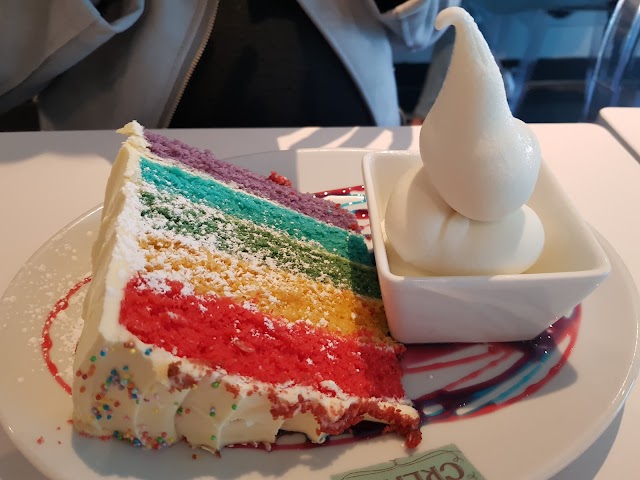 Creme - Cakes & Shakes