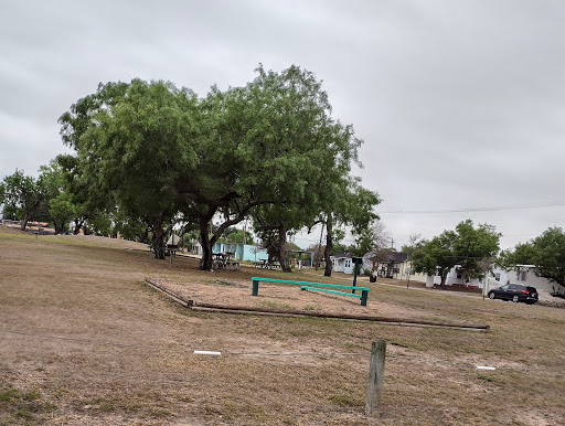 Corral Park - Visual