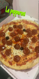 Photo n°4 de SEPTIMANIA-Brocante-Restauration-café à Puichéric (Restaurant)