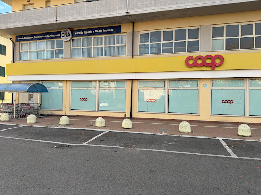 Minimarket Coop - Visual