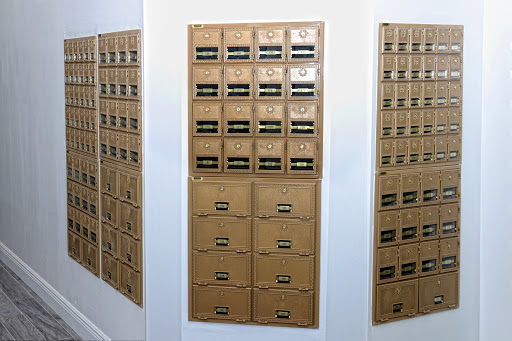 Cutting Edge Postal - Visual