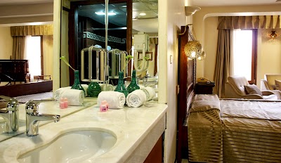 Photos of Chehel Panjereh Hotel