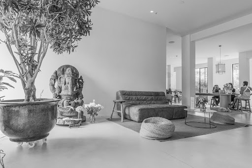 Inner Embassy - Thumbnail