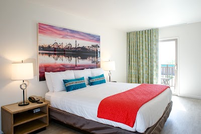 Photos of Carousel Beach Inn