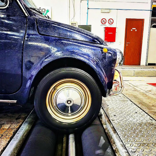 Autorev - Thumbnail