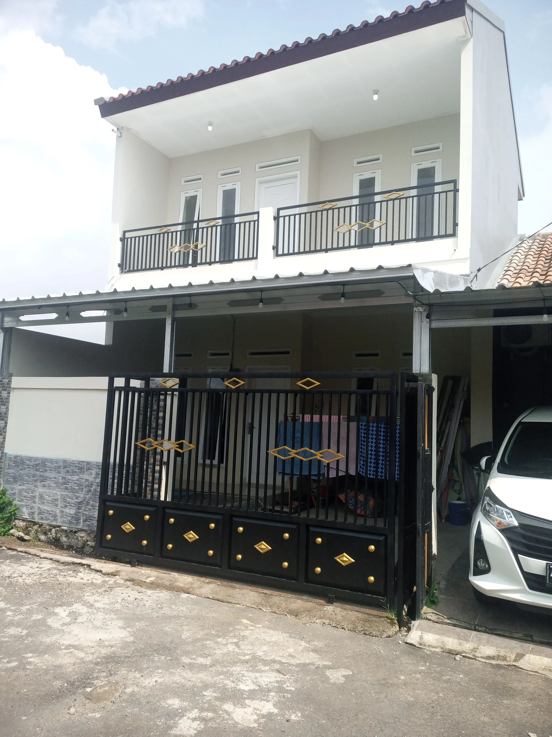 Kost/ kontrakan rajapolah