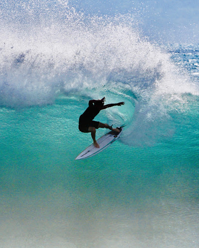 Lapa Vision Surfing Photography / Guiding - Playa Guiones