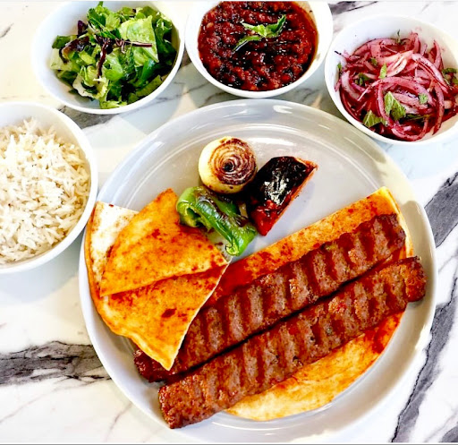 Halva - Visual