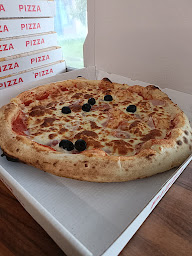 Photo n°10 de Le compositeur à Saint-Firmin-des-Bois (Pizzas à emporter)