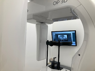 Photo n°3 de Dentiste Marseille | Dr Edna Cohen à Marseille (Dentiste)