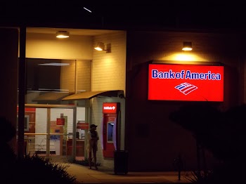 Bank of America Financial Center Payday Loans Picture