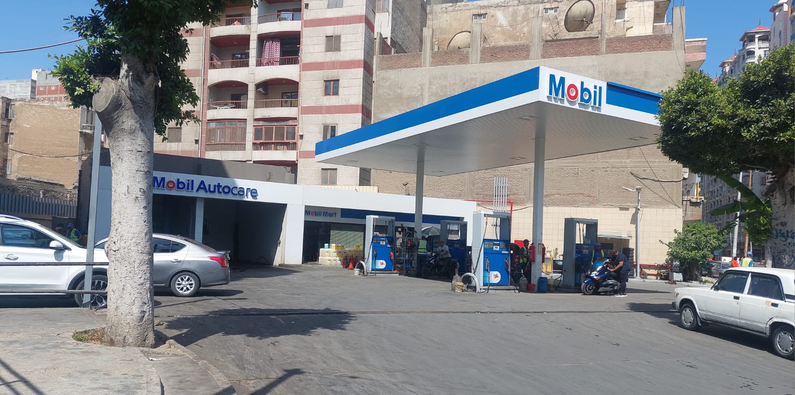 محطة بنزين موبيل - صورة 3