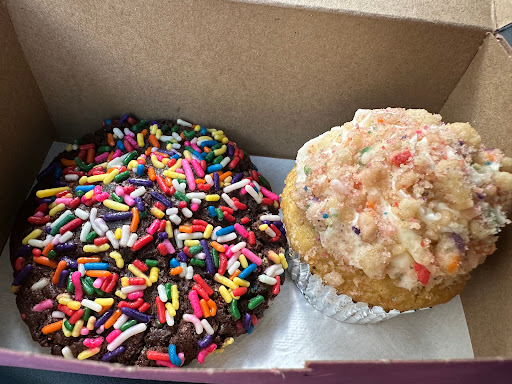 Anna Bakes - Visual