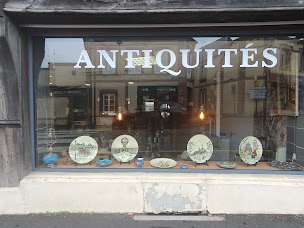 Photo n°4 de Brocante GL à Bâlines (Magasin d'antiquités)