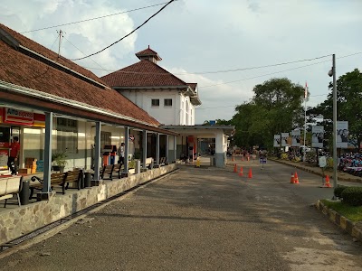 Photos of Tegal Train Station