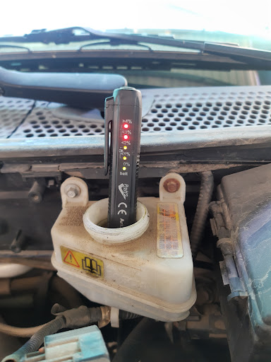 inyelec Servicio Automotriz Gallery - Mexico