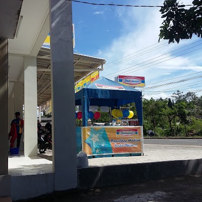 Photos of Indomaret Karundang